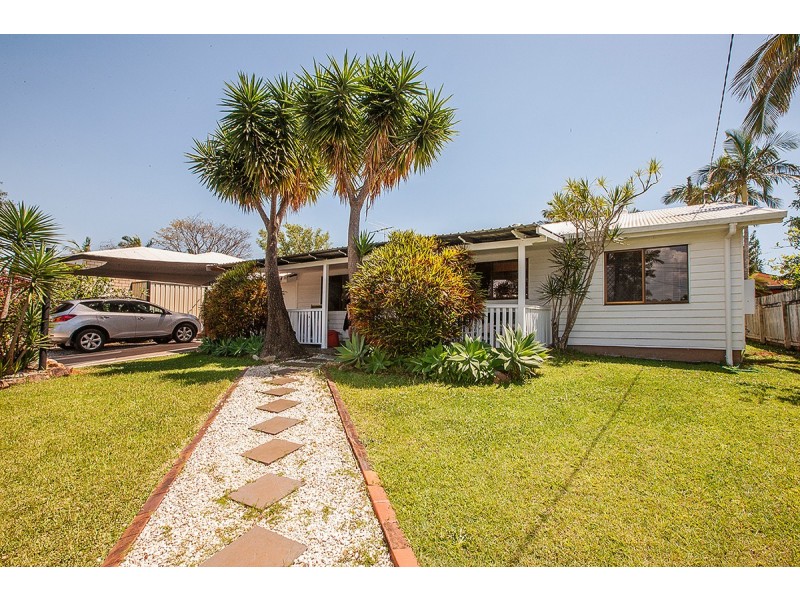 3 Seagull Street, Victoria Point QLD 4165