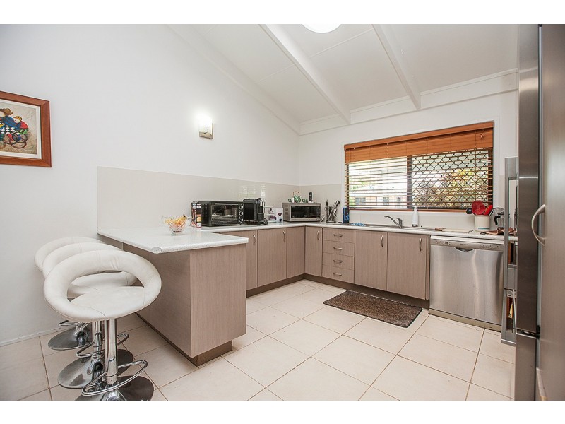 3 Seagull Street, Victoria Point QLD 4165