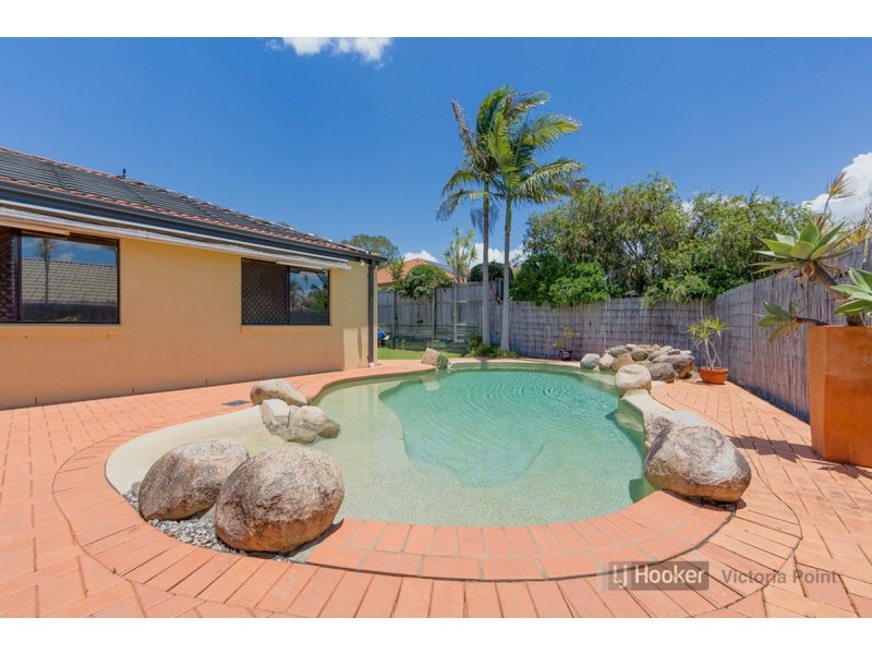 18 Brookvale Drive, Victoria Point QLD 4165