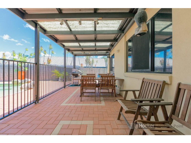 18 Brookvale Drive, Victoria Point QLD 4165