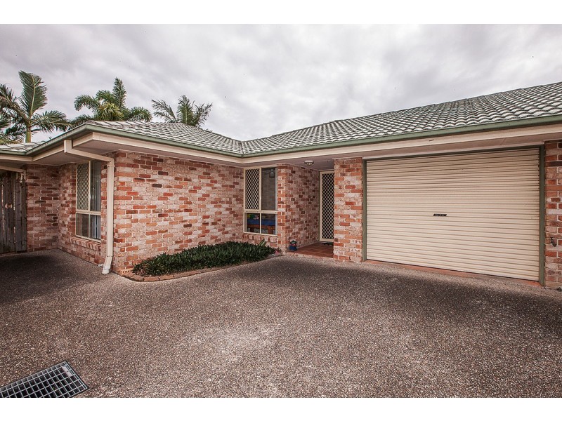 2/67 Benfer Road, Victoria Point QLD 4165