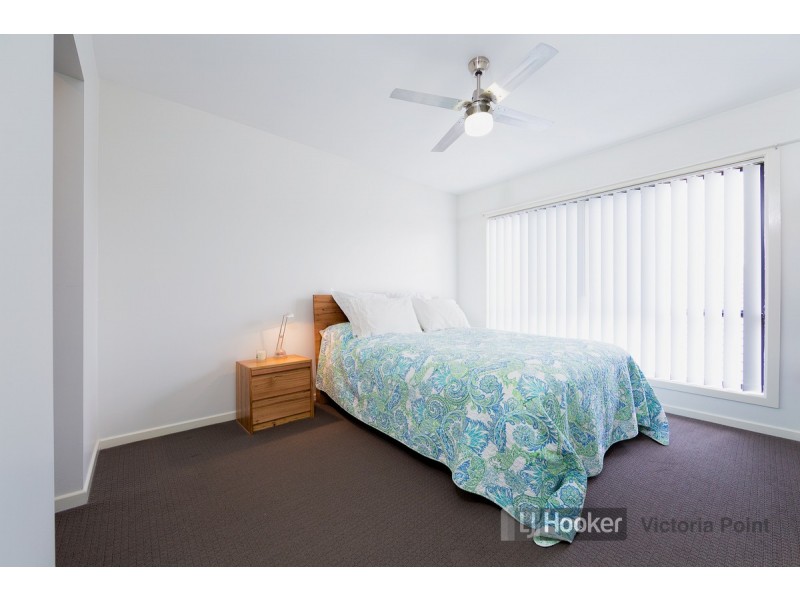 6 Hernandia Place, Mackenzie QLD 4156