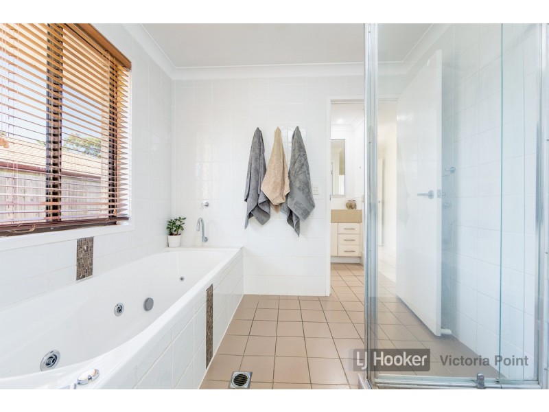 16 Driftwood Street, Victoria Point QLD 4165