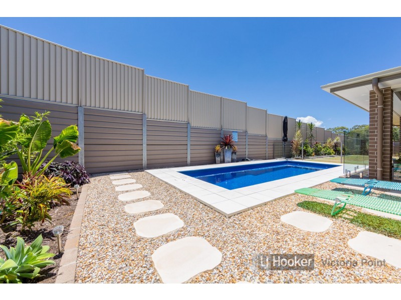1 Prospect Crescent, Victoria Point QLD 4165