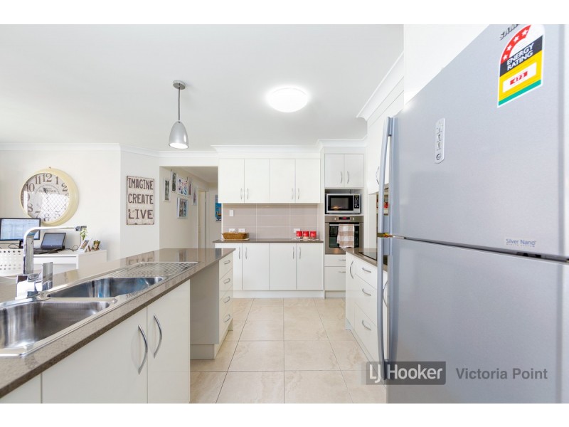 1 Prospect Crescent, Victoria Point QLD 4165