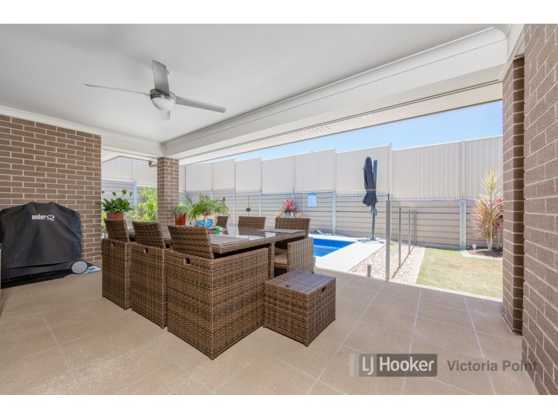 1 Prospect Crescent, Victoria Point QLD 4165