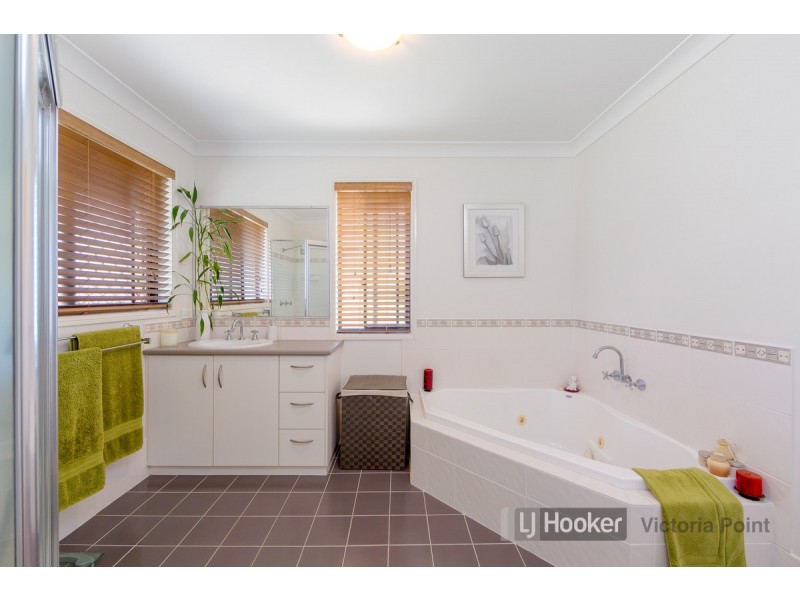 46 Muriel Street, Redland Bay QLD 4165