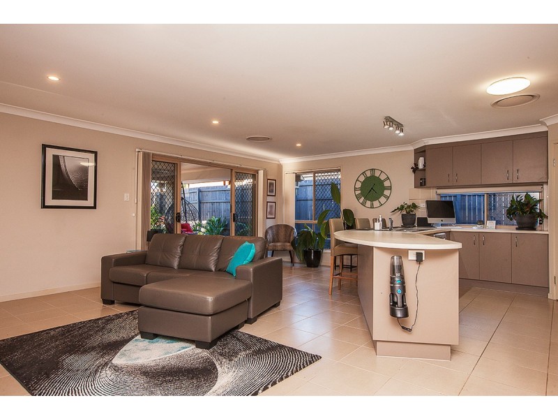 7 Parklane Road, Victoria Point QLD 4165