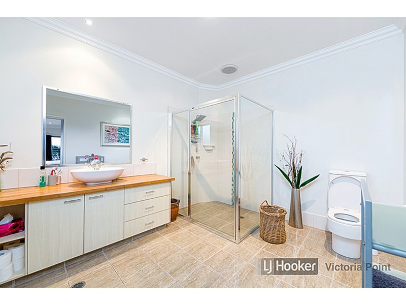 27 Orana Esplanade, Victoria Point QLD 4165