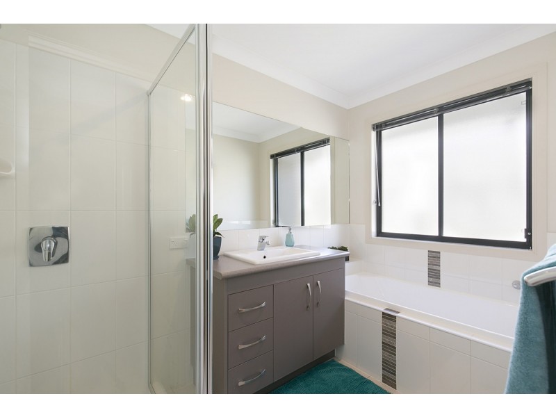78 Denham Boulevard, Redland Bay QLD 4165
