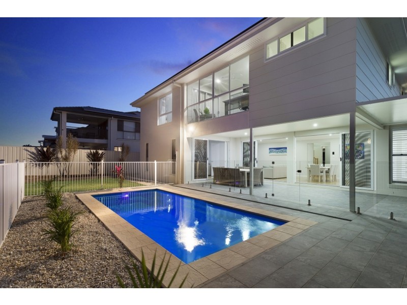 77 Waterville Drive, Thornlands QLD 4164