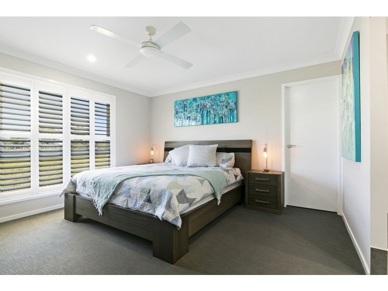 77 Waterville Drive, Thornlands QLD 4164