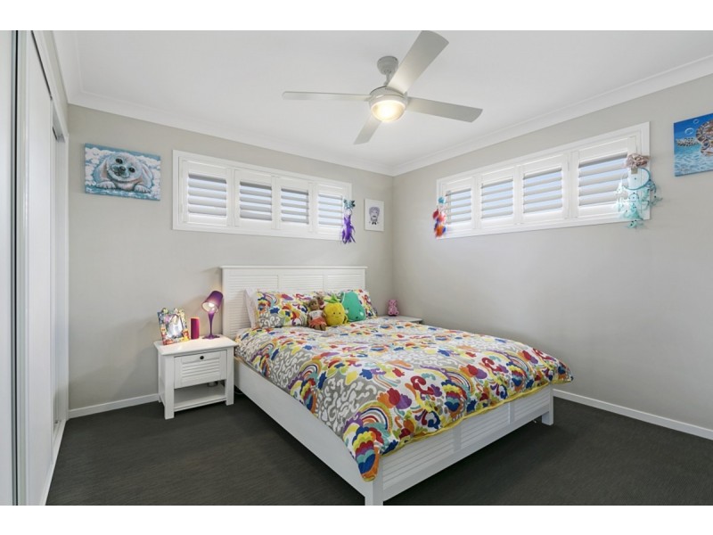 77 Waterville Drive, Thornlands QLD 4164