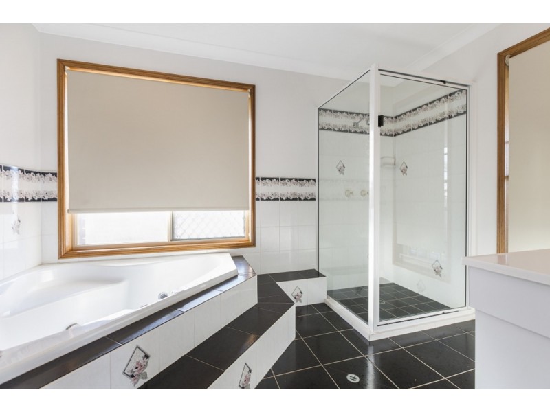 7 Kianga Court, Victoria Point QLD 4165