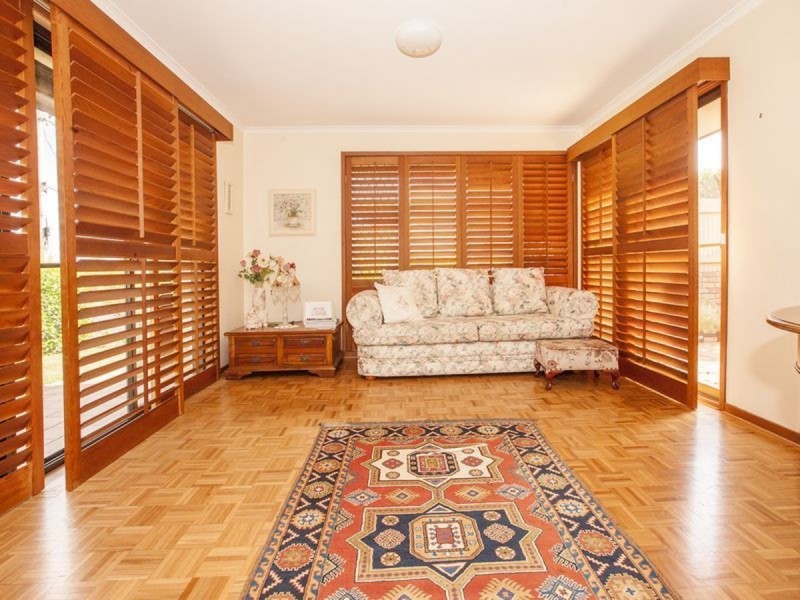 1 Anne Marie Court, Victoria Point QLD 4165