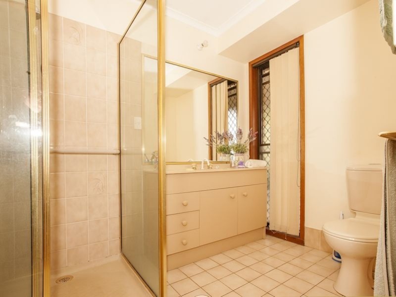 1 Anne Marie Court, Victoria Point QLD 4165