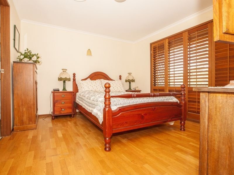 1 Anne Marie Court, Victoria Point QLD 4165