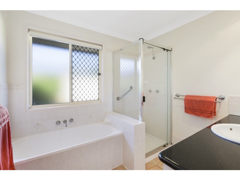 31 Nottingham Drive, Victoria Point QLD 4165