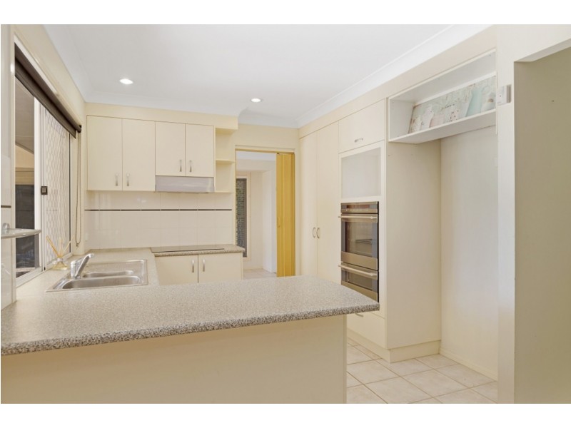 16 Muscat Avenue, Victoria Point QLD 4165