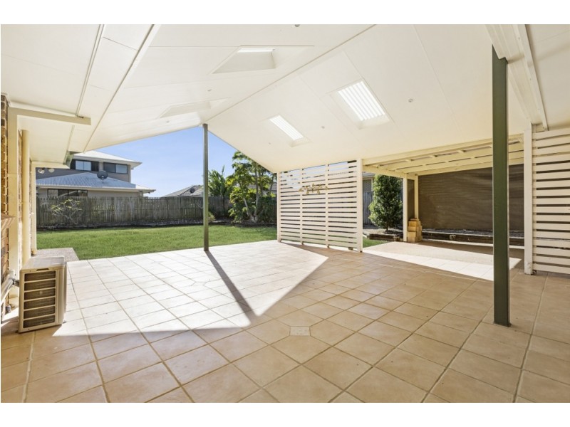 16 Muscat Avenue, Victoria Point QLD 4165