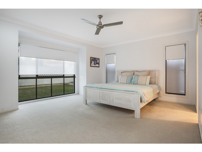 9 Cole Street, Redland Bay QLD 4165