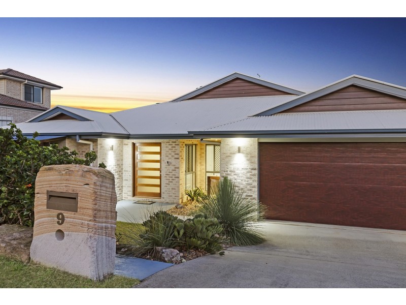 9 Cole Street, Redland Bay QLD 4165