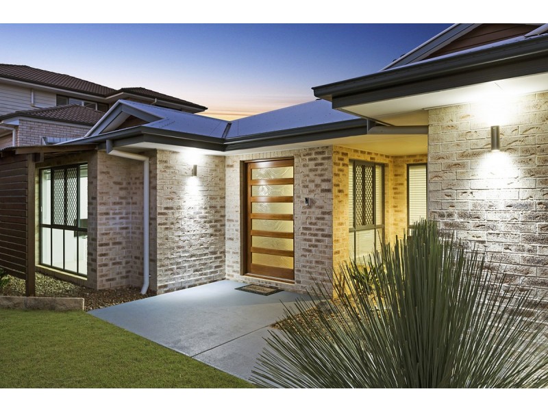 9 Cole Street, Redland Bay QLD 4165