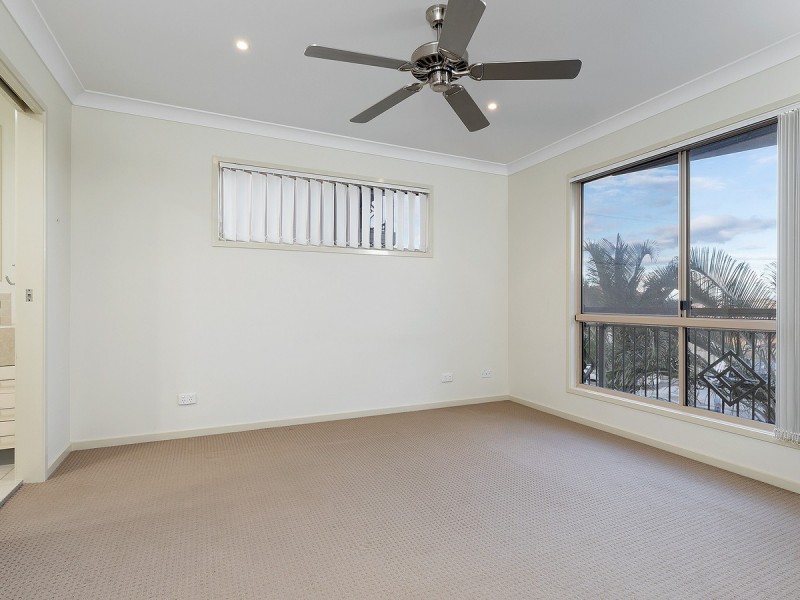 2/22 Boat Street, Victoria Point QLD 4165