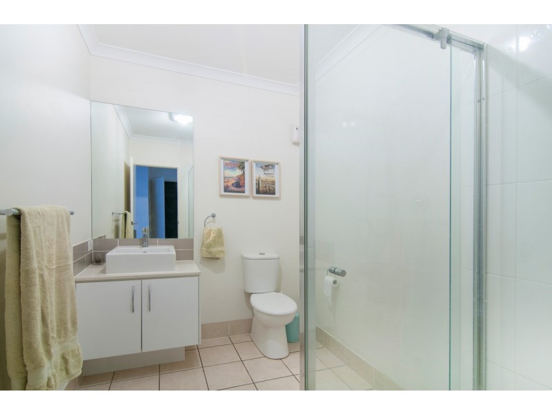 16 Acer Place, Redland Bay QLD 4165