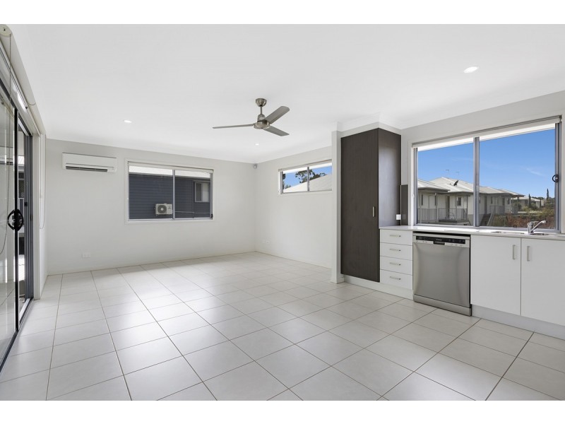 8/15-21 Saint Anthony Drive, Alexandra Hills QLD 4161