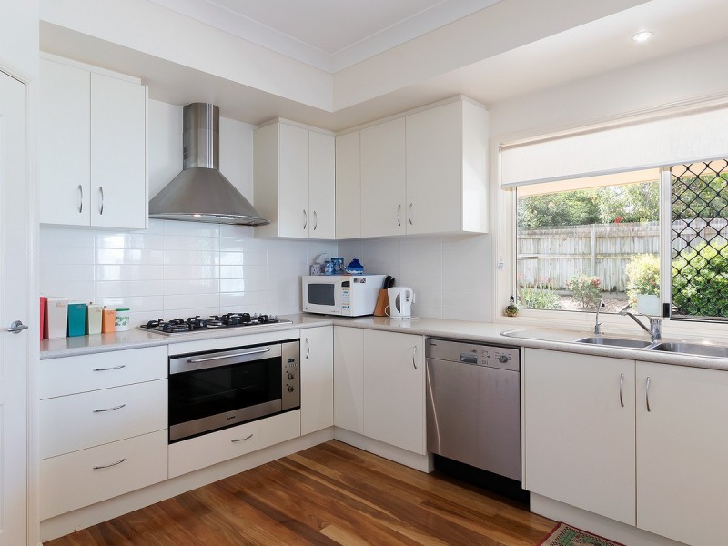 3 Pitman Place, Redland Bay QLD 4165