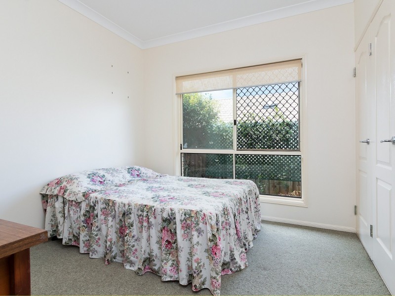 3 Pitman Place, Redland Bay QLD 4165