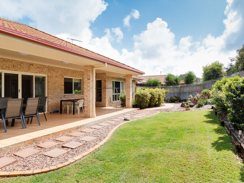 3 Pitman Place, Redland Bay QLD 4165