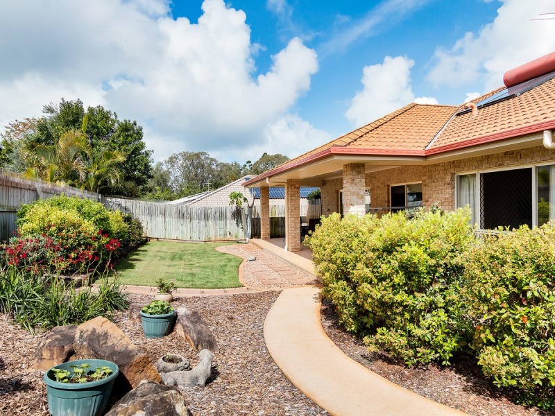 3 Pitman Place, Redland Bay QLD 4165