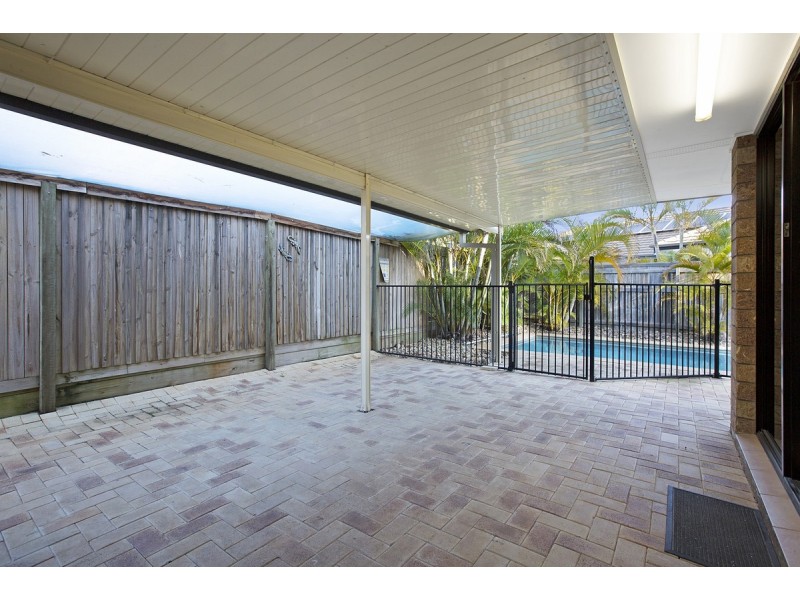 66 Sunningdale Drive, Redland Bay QLD 4165