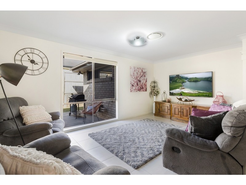 47 Sunningdale Drive, Redland Bay QLD 4165
