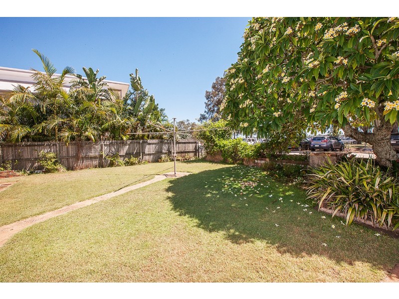 8 White Street, Victoria Point QLD 4165