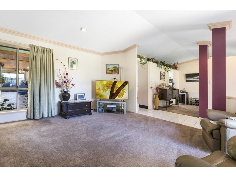 11 Jordana Court, Victoria Point QLD 4165