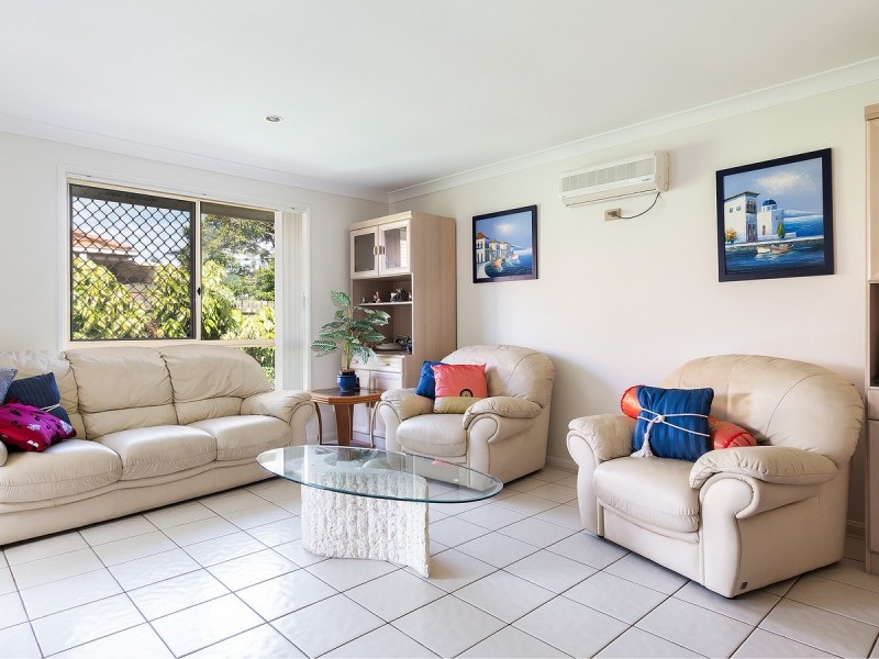 27 Daysland Street, Victoria Point QLD 4165