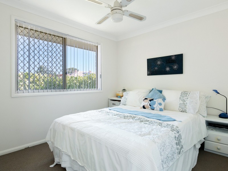 27 Daysland Street, Victoria Point QLD 4165
