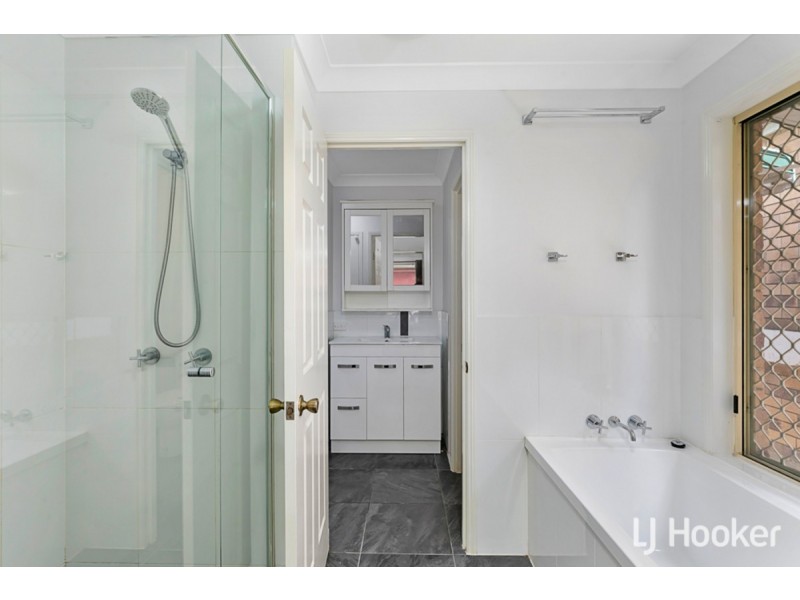 6 Coolaman Court, Mount Cotton QLD 4165