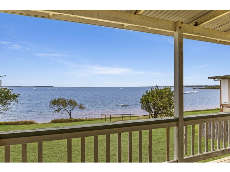 15 Colburn Avenue, Victoria Point QLD 4165