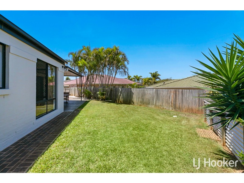5 Anchor Place, Redland Bay QLD 4165