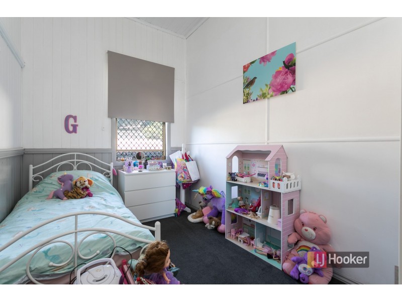 56 Peel Street, Redland Bay QLD 4165