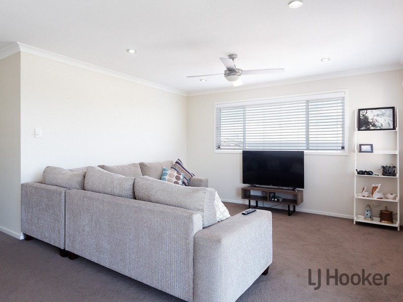 12 Cypress Street, Redland Bay QLD 4165