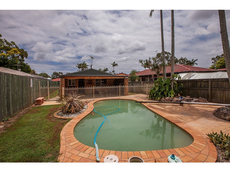 190 Mill Street, Redland Bay QLD 4165