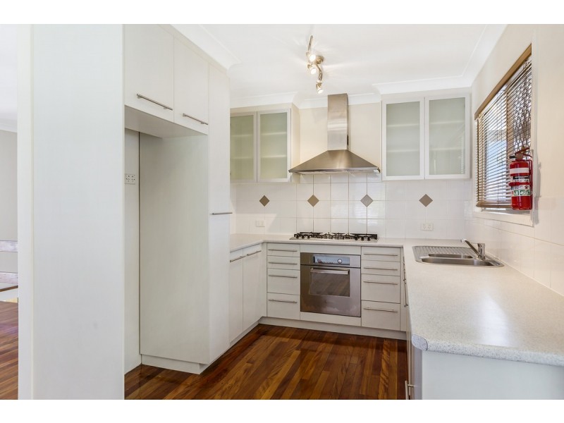 5 Dawn Crescent, Thornlands QLD 4164