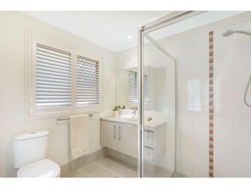 6 Torello Crescent, Victoria Point QLD 4165