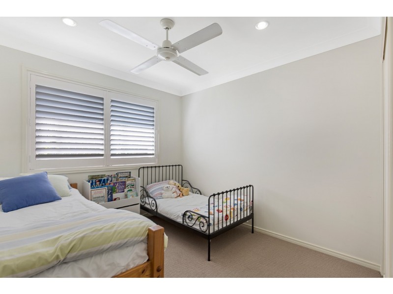 6 Torello Crescent, Victoria Point QLD 4165