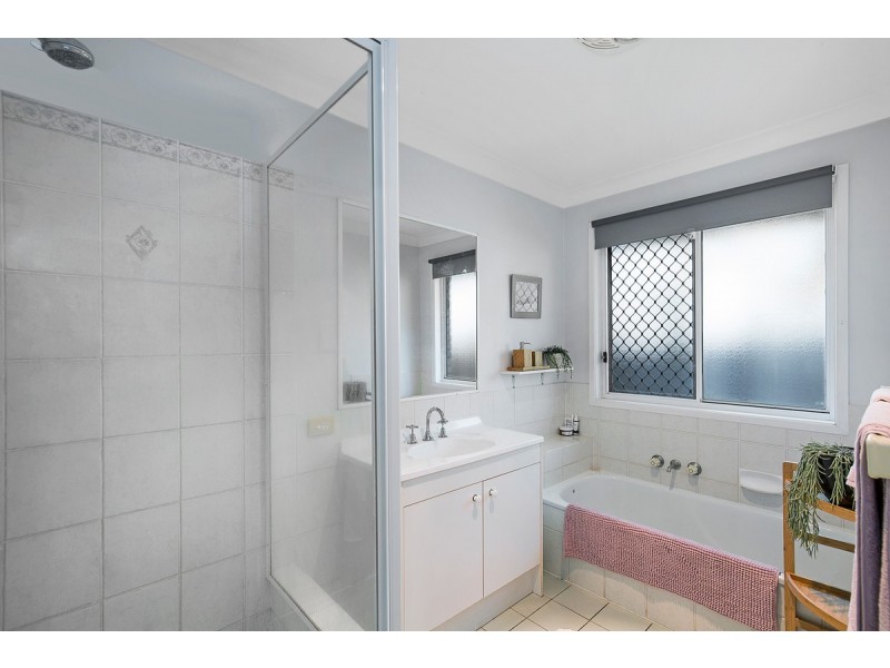 19 Achterberg Place, Victoria Point QLD 4165